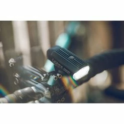 LUMIERE LEZYNE LED MICRO DRIVE 600 XL -Subrosa Soldes micro drive 600 2019 04 17 lezyne 394 1800x1800 1