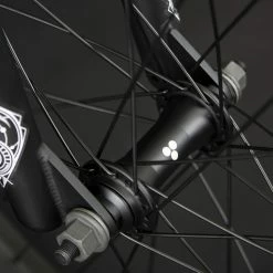 BMX FLYBIKES NEUTRON 20.75 FLAT BLACK -Subrosa Soldes mid 5faaab4637f0f 1