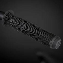 BMX FLYBIKES NEUTRON 20.75 FLAT BLACK -Subrosa Soldes mid 5faaab4f691d1 1